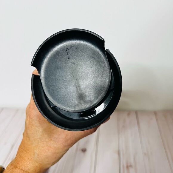 Starbucks 2010 Coffee Silver Embossed Emblem Tumbler Cup Mug - Picture 2 of 4